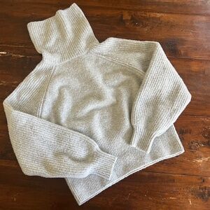 ELODIE Gray Soft Chunky Knit Turtleneck Sweater XS